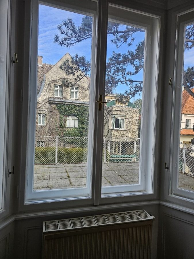 Schöne Altbauwohnung mit Terrasse und Gartenmitbenützung nähe Pötzleinsdorfer Schlosspark - Bild